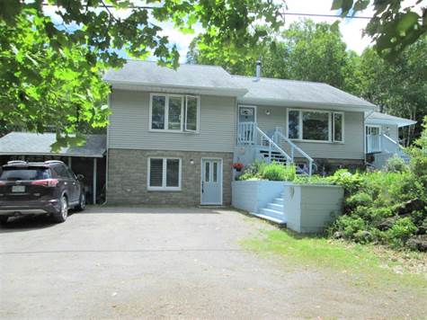 Easy Entry From Driveway